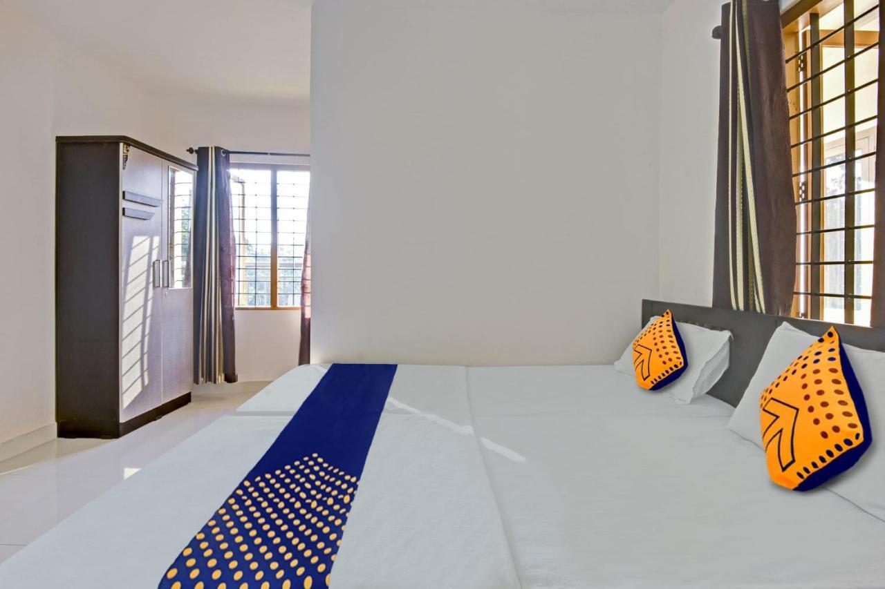 Hotel O Royal Residency Erattupetta Zewnętrze zdjęcie