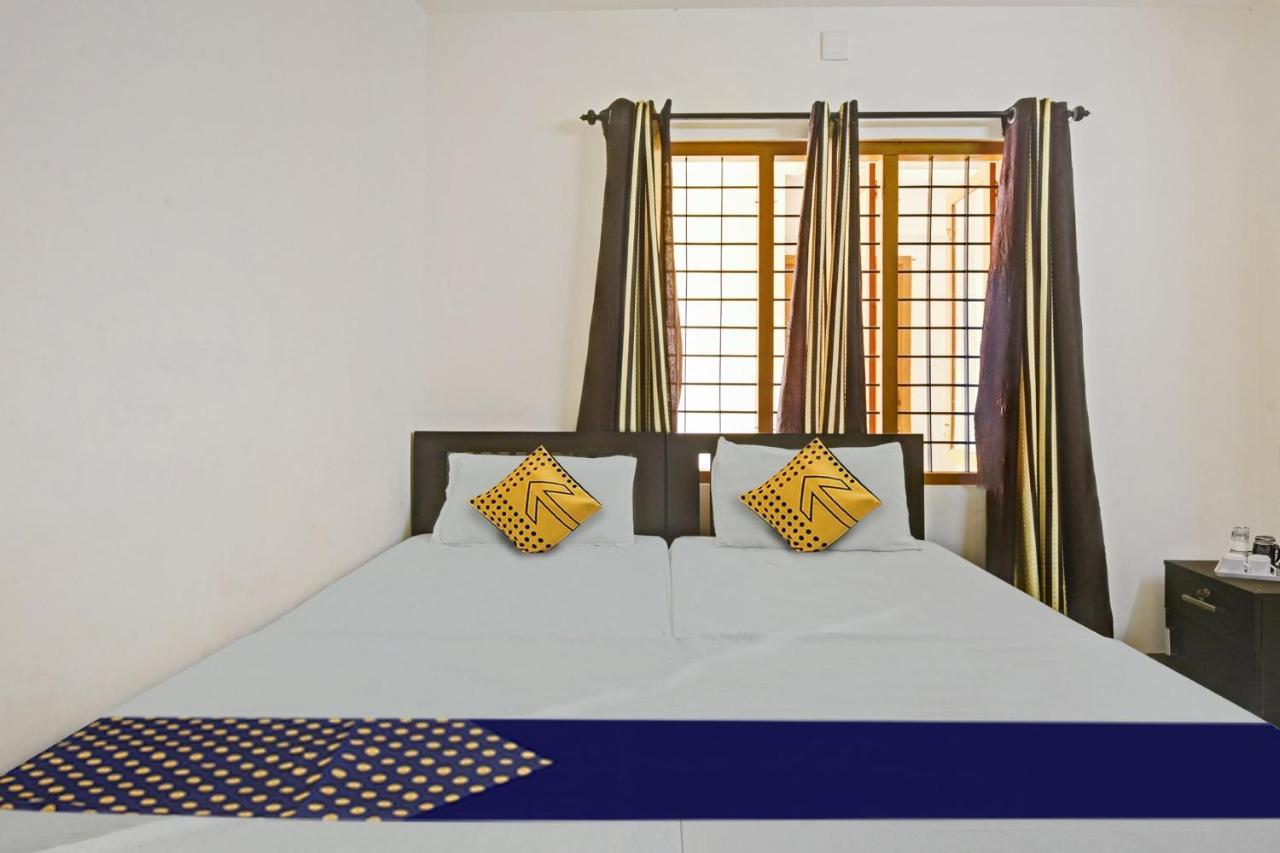 Hotel O Royal Residency Erattupetta Zewnętrze zdjęcie